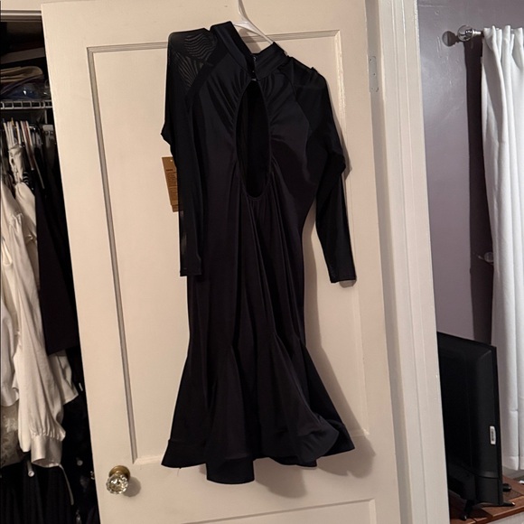 Black 3/4 length sleeve fluted ballroom Latin dress - Picture 3 of 4